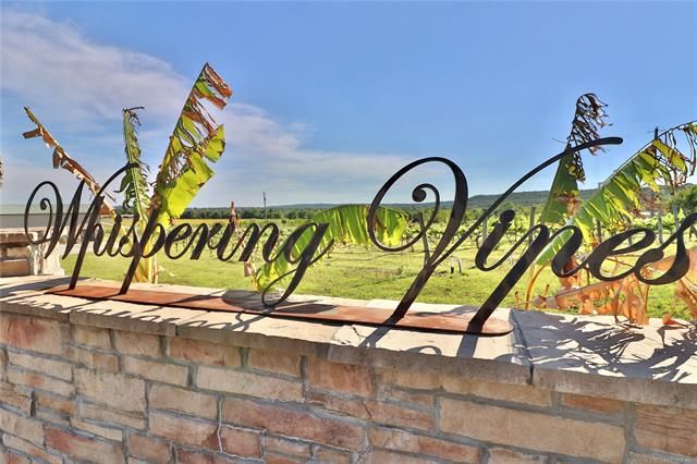 7374 W 51st St, Tulsa, OK 74107
